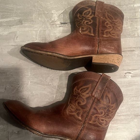 dingo Shoes - Dingo Western Leather Ankle Boots - Rich Brown womens 7.5